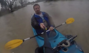 Rider-on-The-Storm-Kayaker-Todd-Hendrick